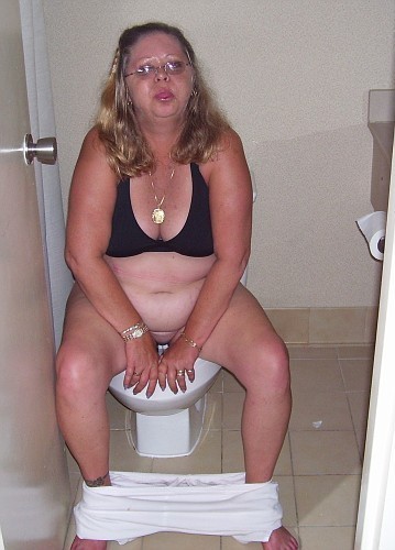 359px x 500px - ugly fat wife from Great Britan - Hot Mature Girlfriends